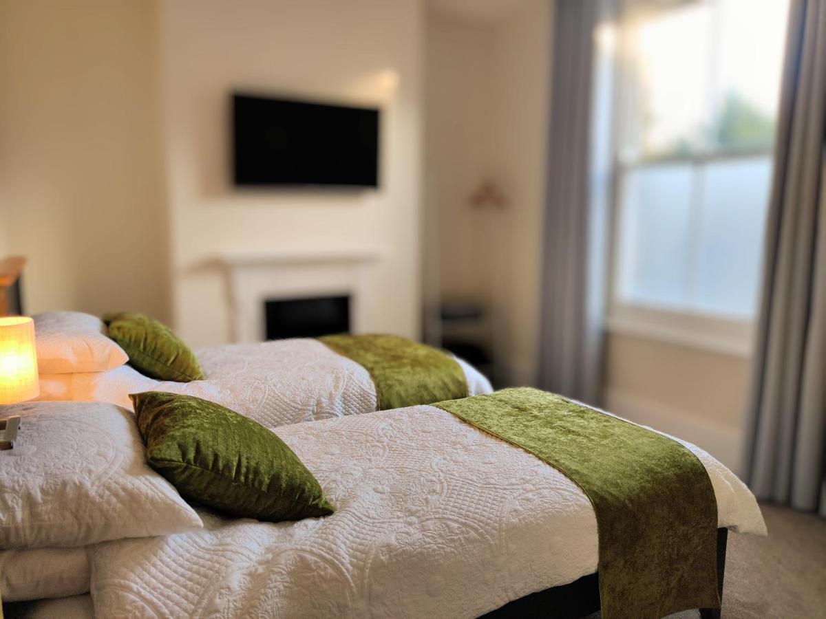 Escape To The Coast In A Luxurious Private Apartment Herne Bay Ngoại thất bức ảnh